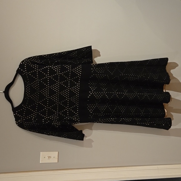 Lane Bryant Black Cream Triangle Lace Cut Pattern 3/4 Sleeve Midi Dress Size 18 - Picture 7 of 8